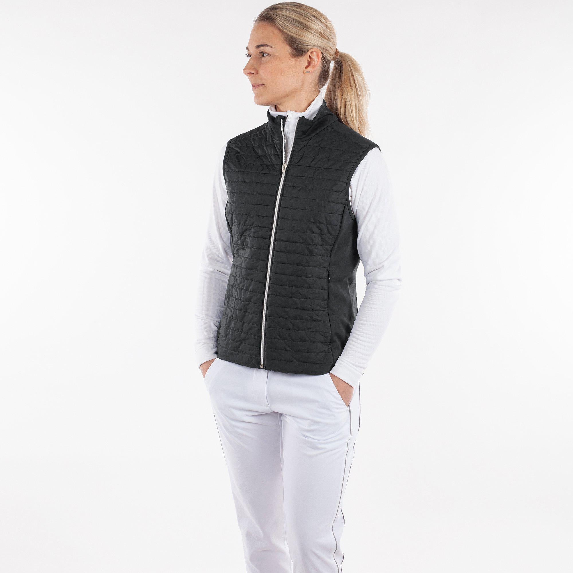 Lisa - Windproof and water repellent golf vest 2 Lisa - Windproof and water repellent golf vest
